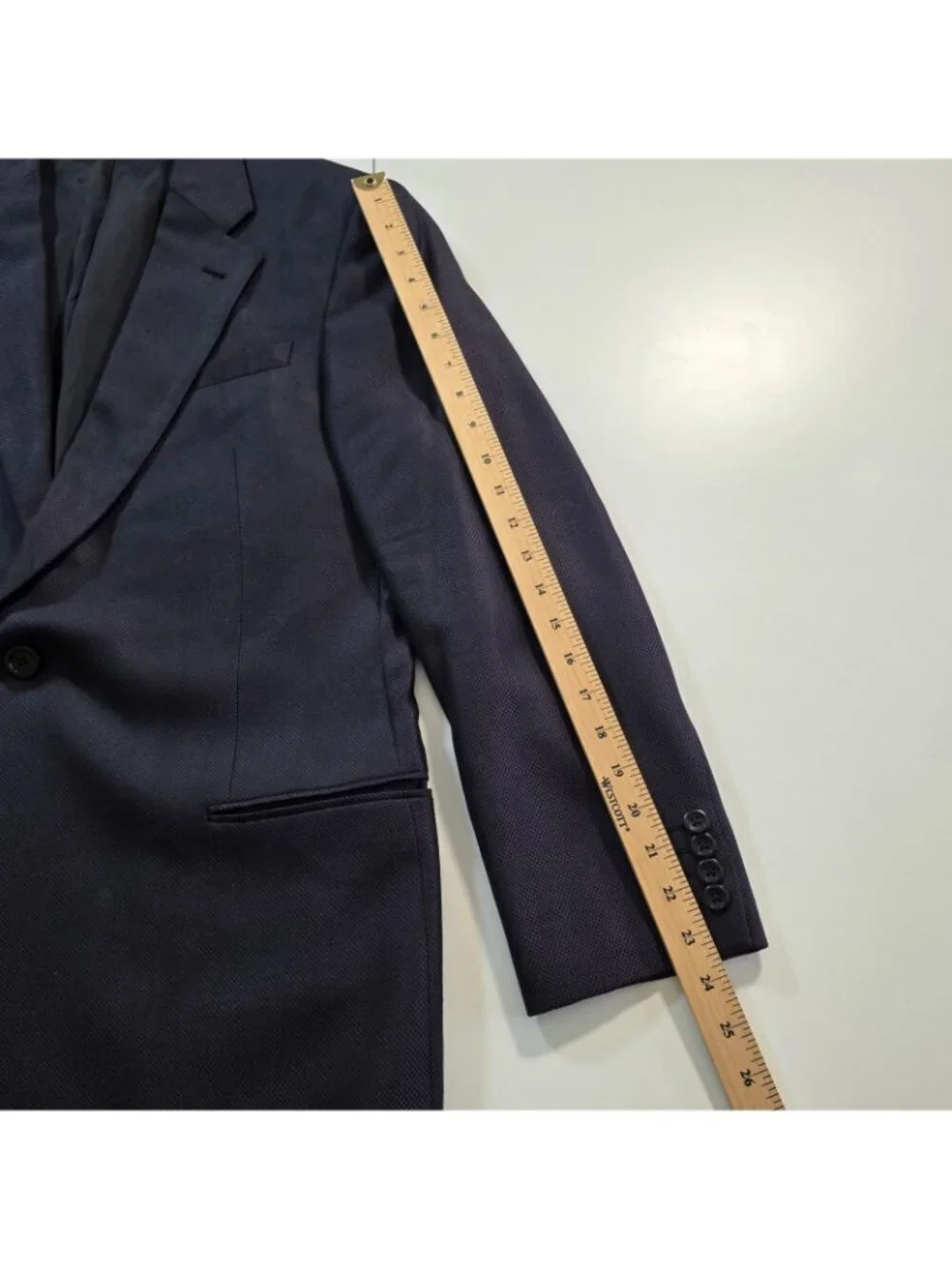 Armani Collezioni Slim Wool Silk Blazer US 42R Navy Blue Textured 1B Designer